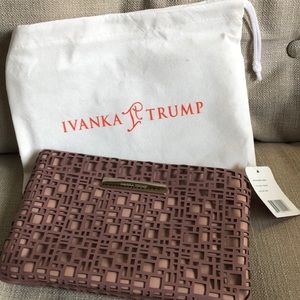 Ivanka Trump clutch.
